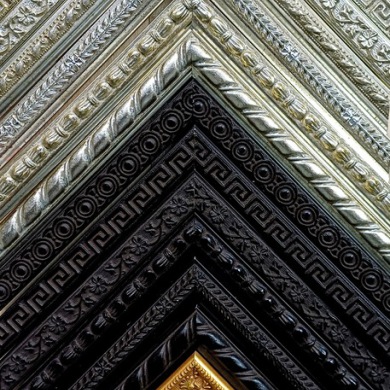 Verzierte Bilderrahmen, silber,gold