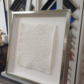 prägedruck von guenther uecker rahmen