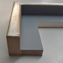 Großer Schattenfugenrahmen silber