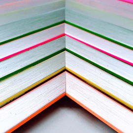 neon-pink bilderrahmen mit silber